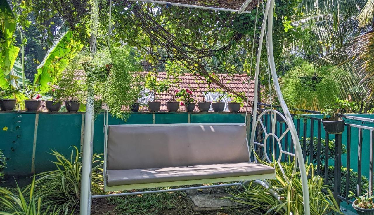 Yala Golden Wild Panzió Tissamaharama Kültér fotó